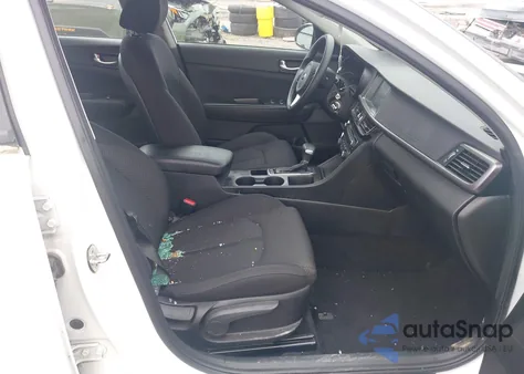 2018 Kia Optima Lx from USA, damaged, VIN 5XXGT4L35JG261854